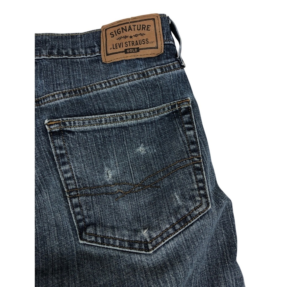 Signature Levi Strauss Gold Label Mens Bootcut Jeans Dark Wash 32x34 Blue Denim - Picture 9 of 9